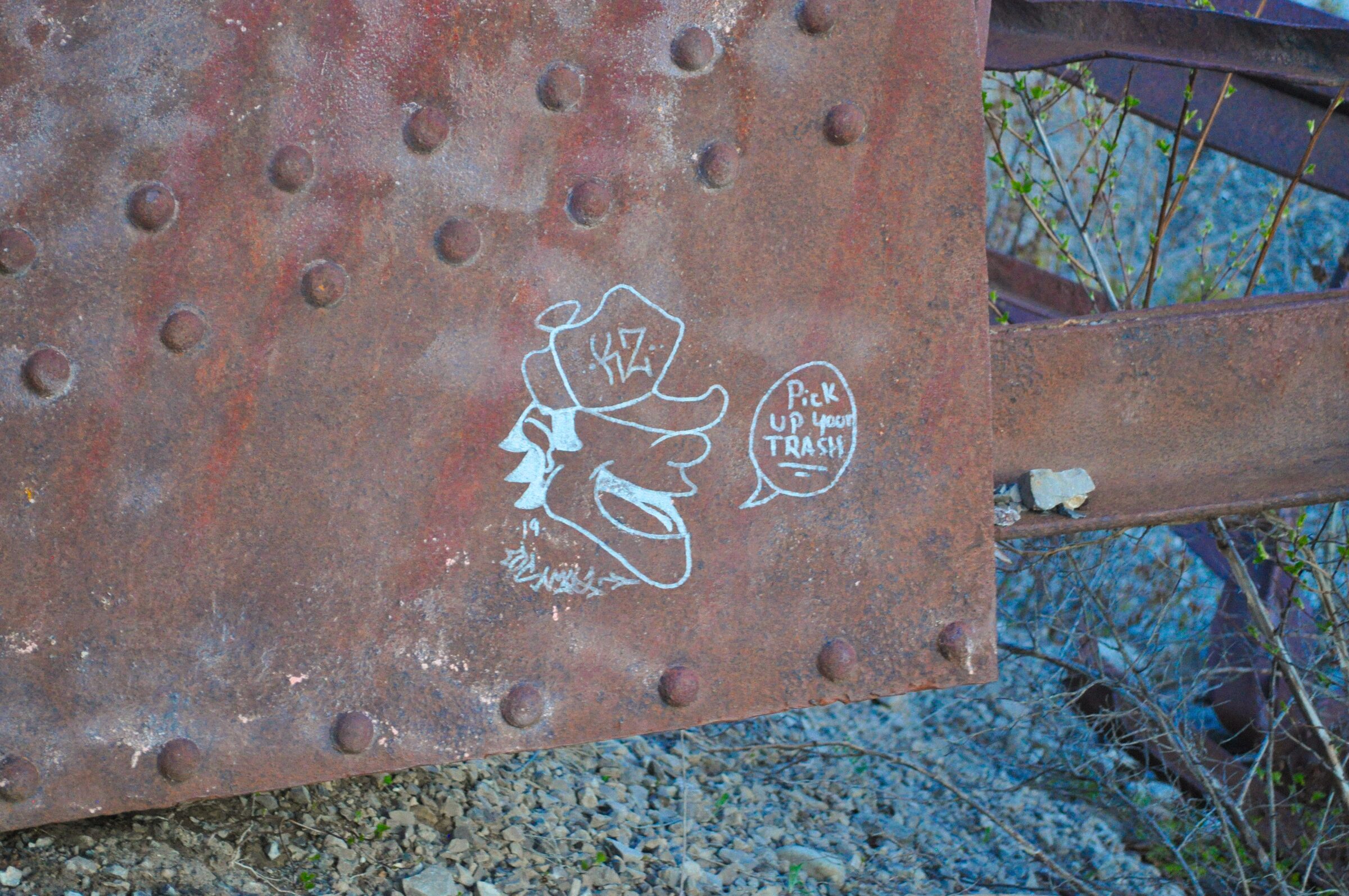 Trestle, chalked-up